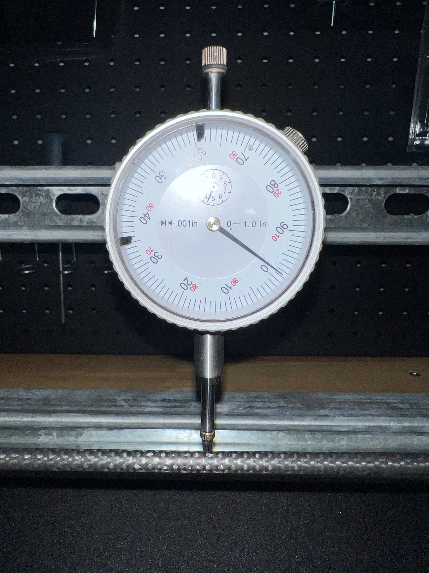 ARROW & BOLT SHAFT SPINE INDEX ALIGNMENT.