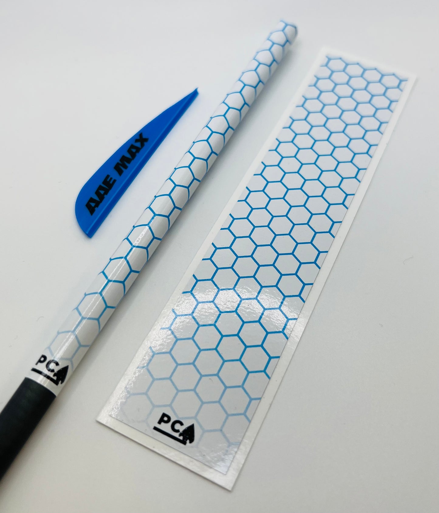 Blue on White (AAE Blue & Bohning Satin Blue) - HEX Series Arrow & Bolt Wrap