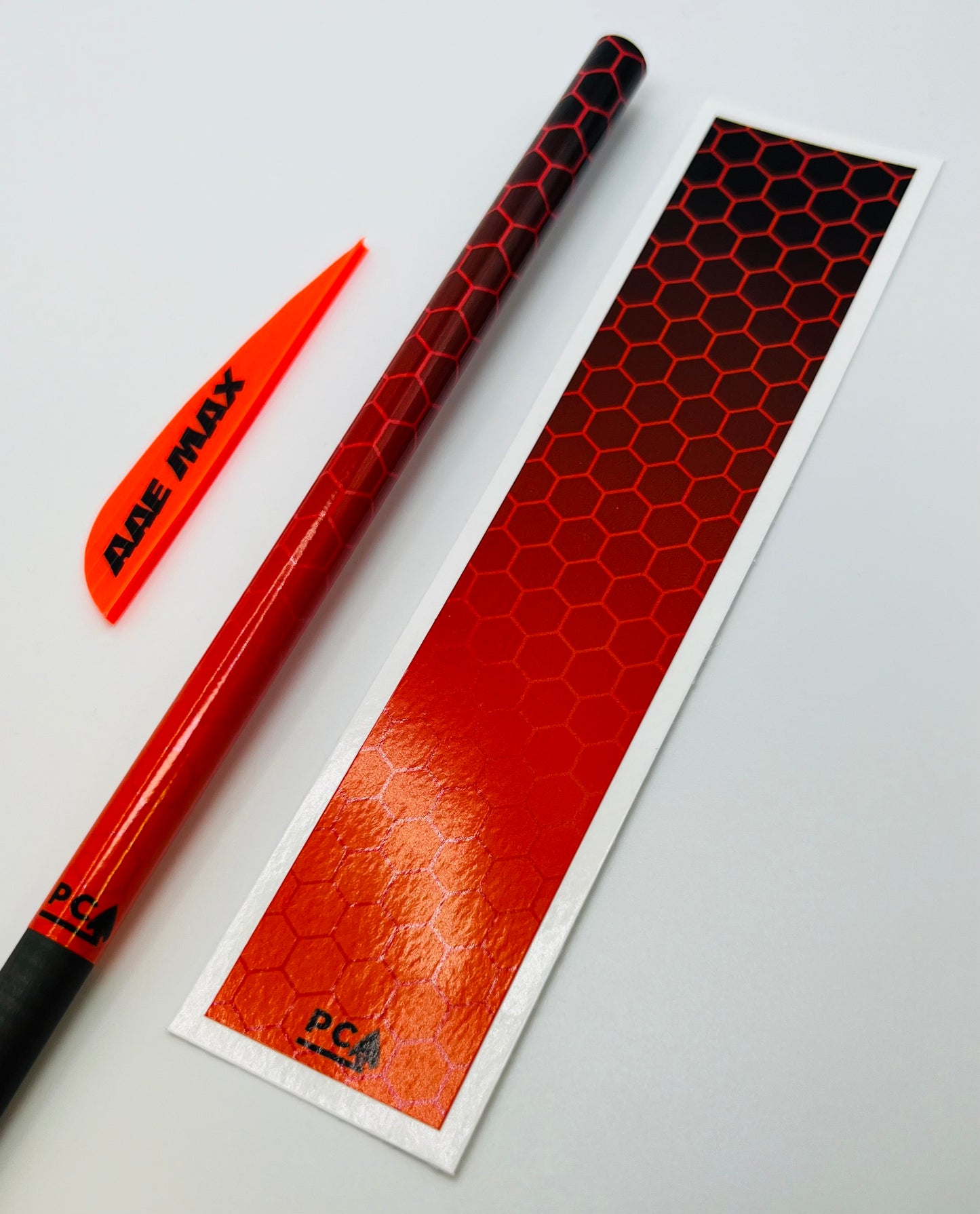 Burnt Orange x Black (AAE Fire Orange & Bohning Neon Red) - HEX FUSION Series Arrow & Bolt Wrap