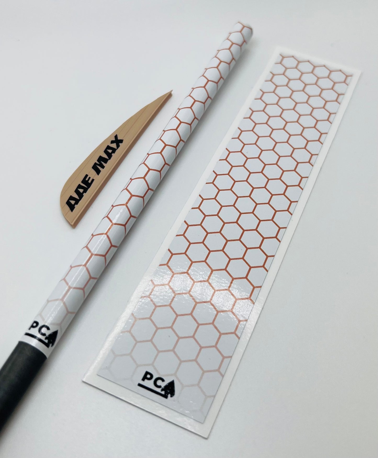 Tan on White Gloss (AAE Sand) - HEX Series Arrow & Bolt Wrap