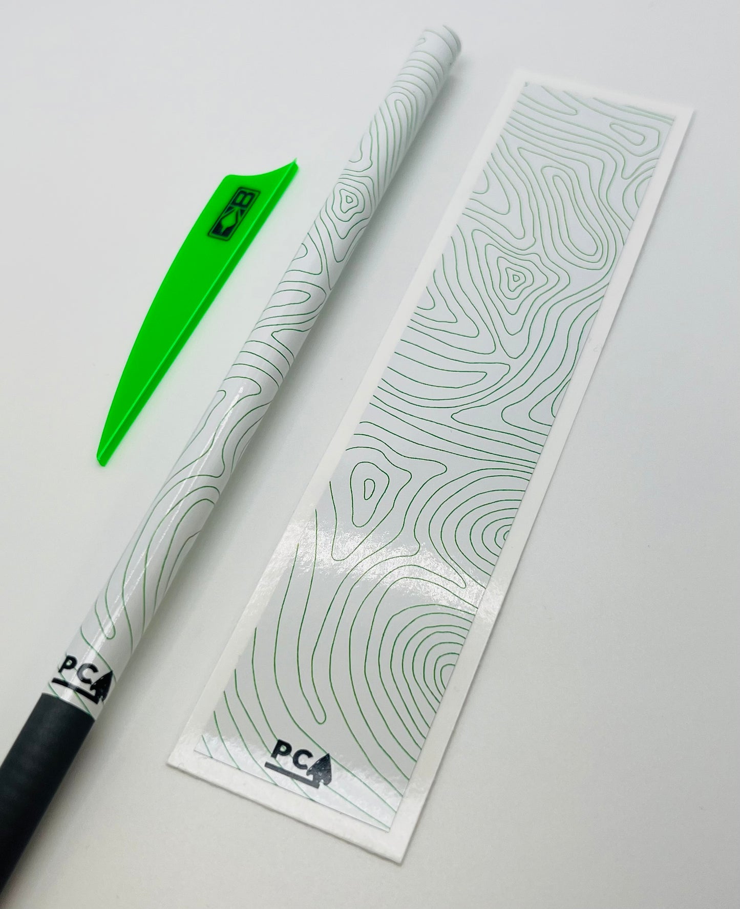 Green on White (Bohning Neon Green) - TOPO LITE Series Arrow & Bolt Wrap