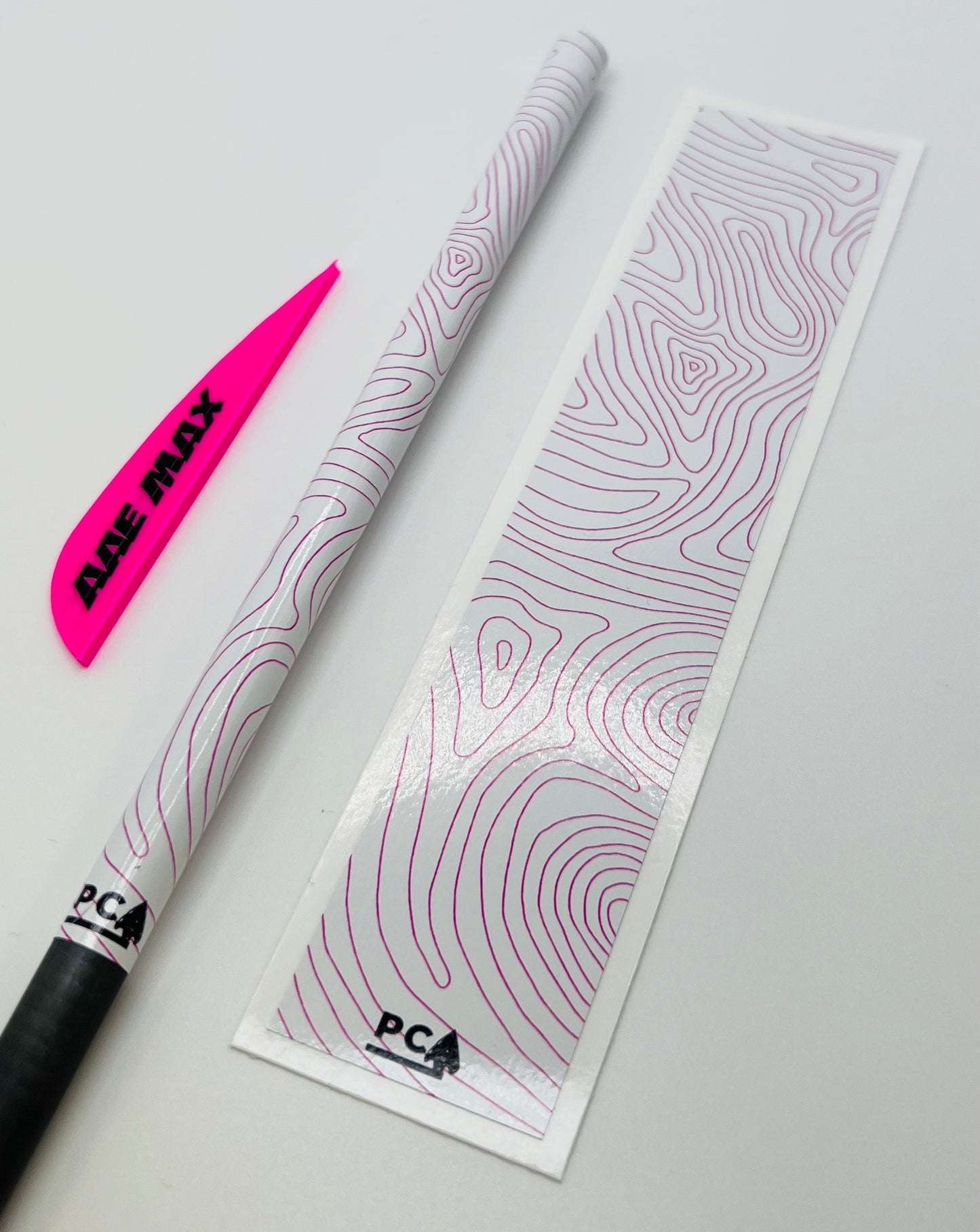 Hot Pink on White (AAE Hot Pink) - TOPO LITE Series Arrow & Bolt Wrap