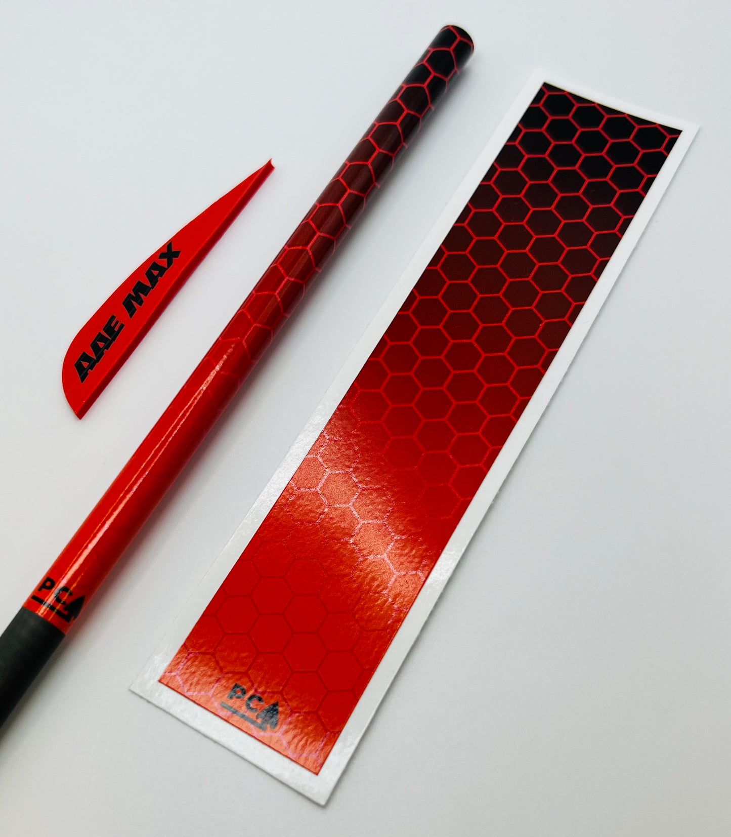 Red x Black Gloss (AAE Red) - HEX FUSION Series Arrow & Bolt Wrap