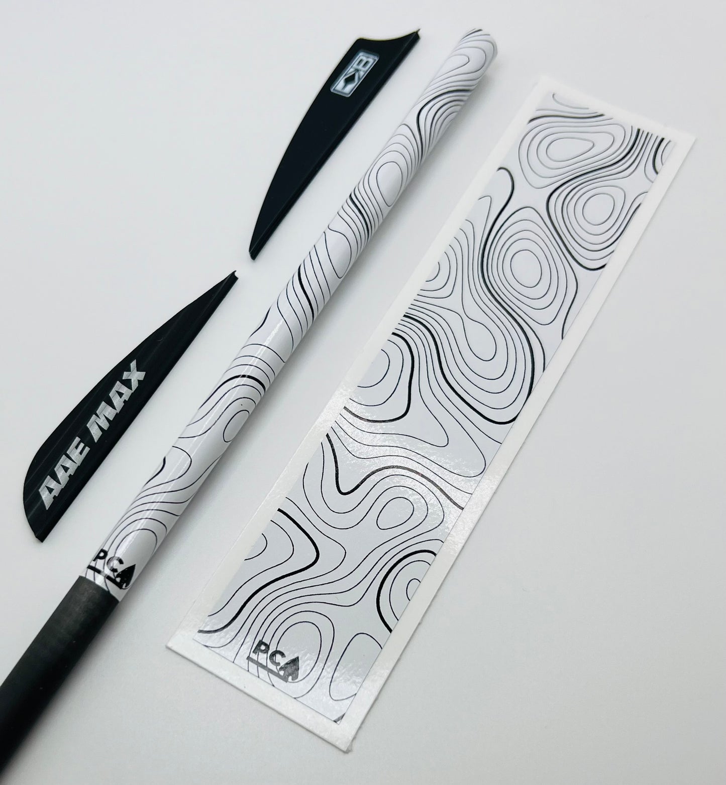 Black on White Gloss - TOPO Series Arrow & Bolt Wrap