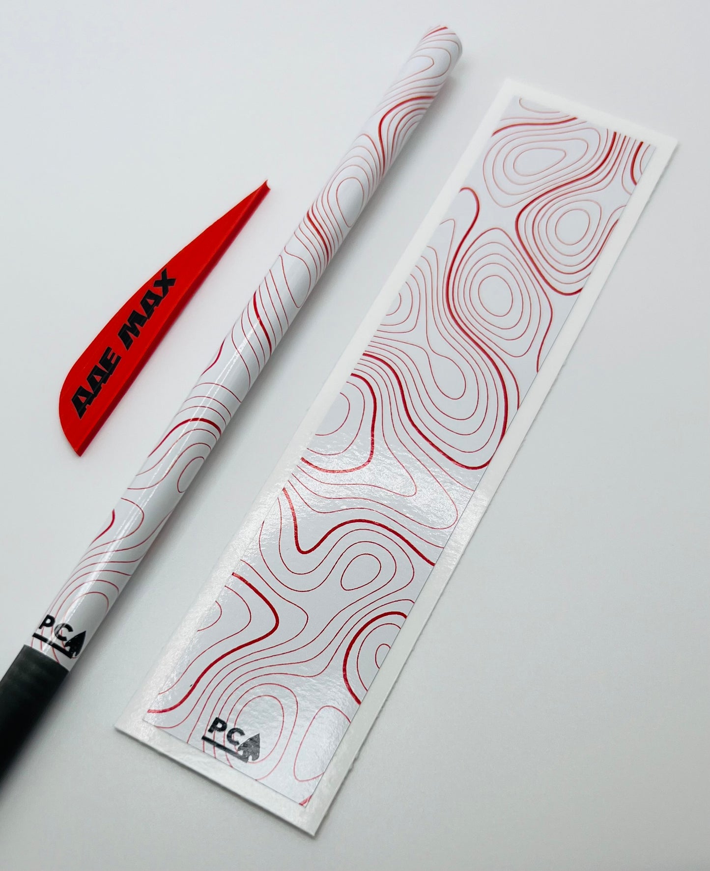 Red on White Gloss (AAE Red) - TOPO Series Arrow & Bolt Wrap